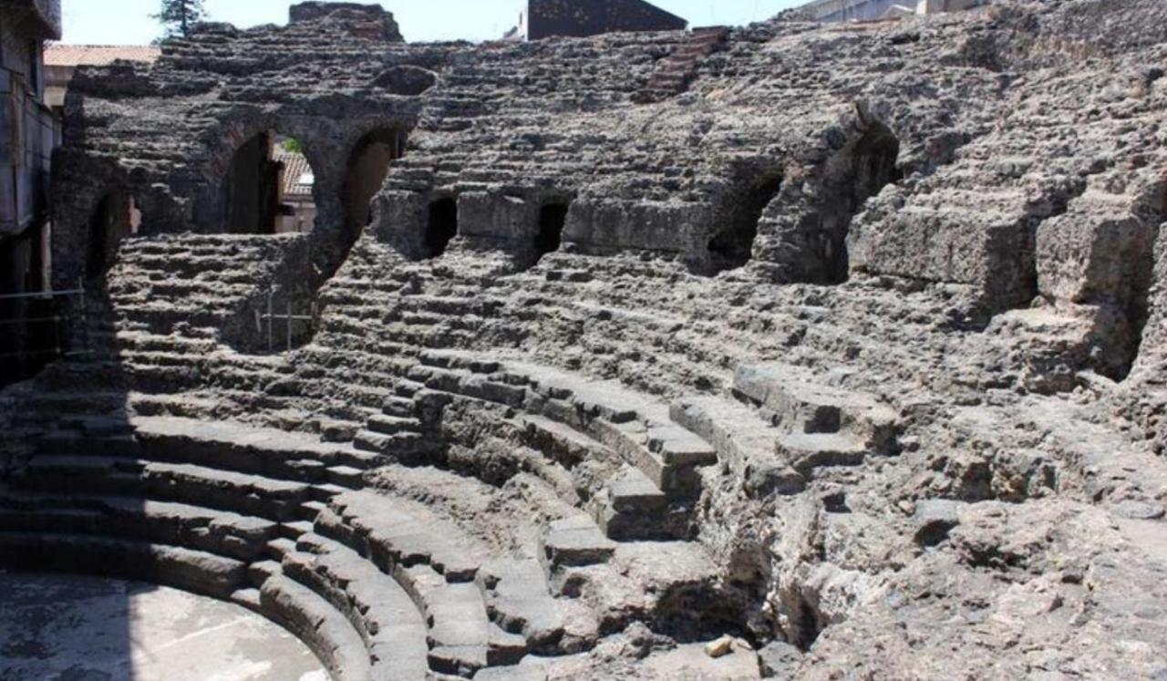 Ferienwohnung Domus Odeon La Casa Nel Parco Archeologico Di CTA Exterior foto