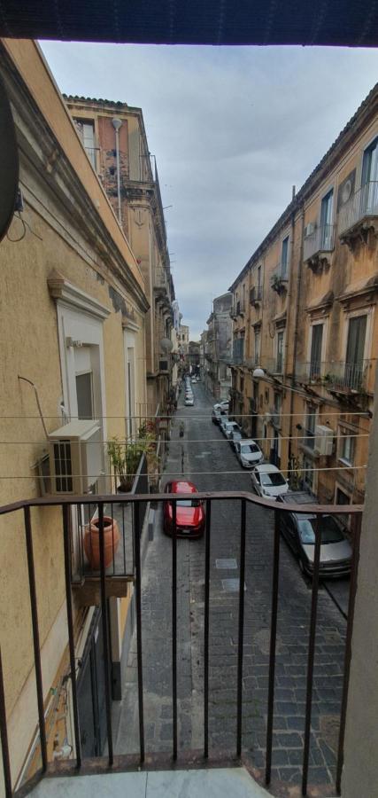 Ferienwohnung Domus Odeon La Casa Nel Parco Archeologico Di CTA Exterior foto